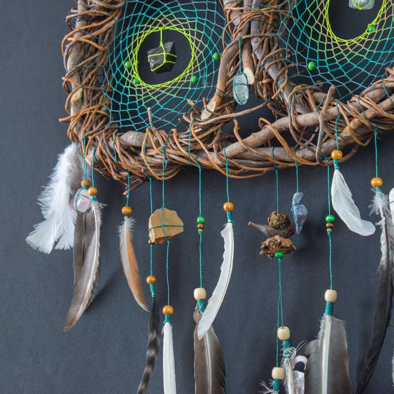 Boho Wall Collage Dreamcatcher – Large Feathered Healing Decor with 12 Gemstones, Organic Tree Branch, Custom Colors, Macramé Art