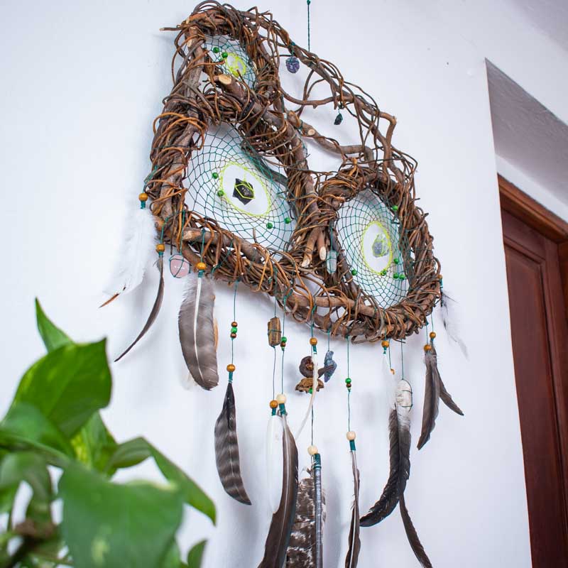 Boho Wall Collage Dreamcatcher – Large Feathered Healing Decor with 12 Gemstones, Organic Tree Branch, Custom Colors, Macramé Art