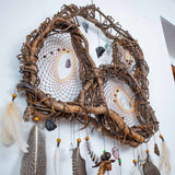 Real Dreamcatcher Medicine – Shamanic Wall Collage with 12 Healing Crystals, Willow Wood Structure, Authentic Ceremony Decor