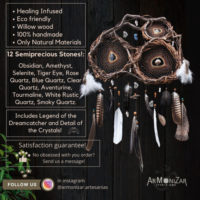 Real Dreamcatcher Medicine – Shamanic Wall Collage with 12 Healing Crystals, Willow Wood Structure, Authentic Ceremony Decor