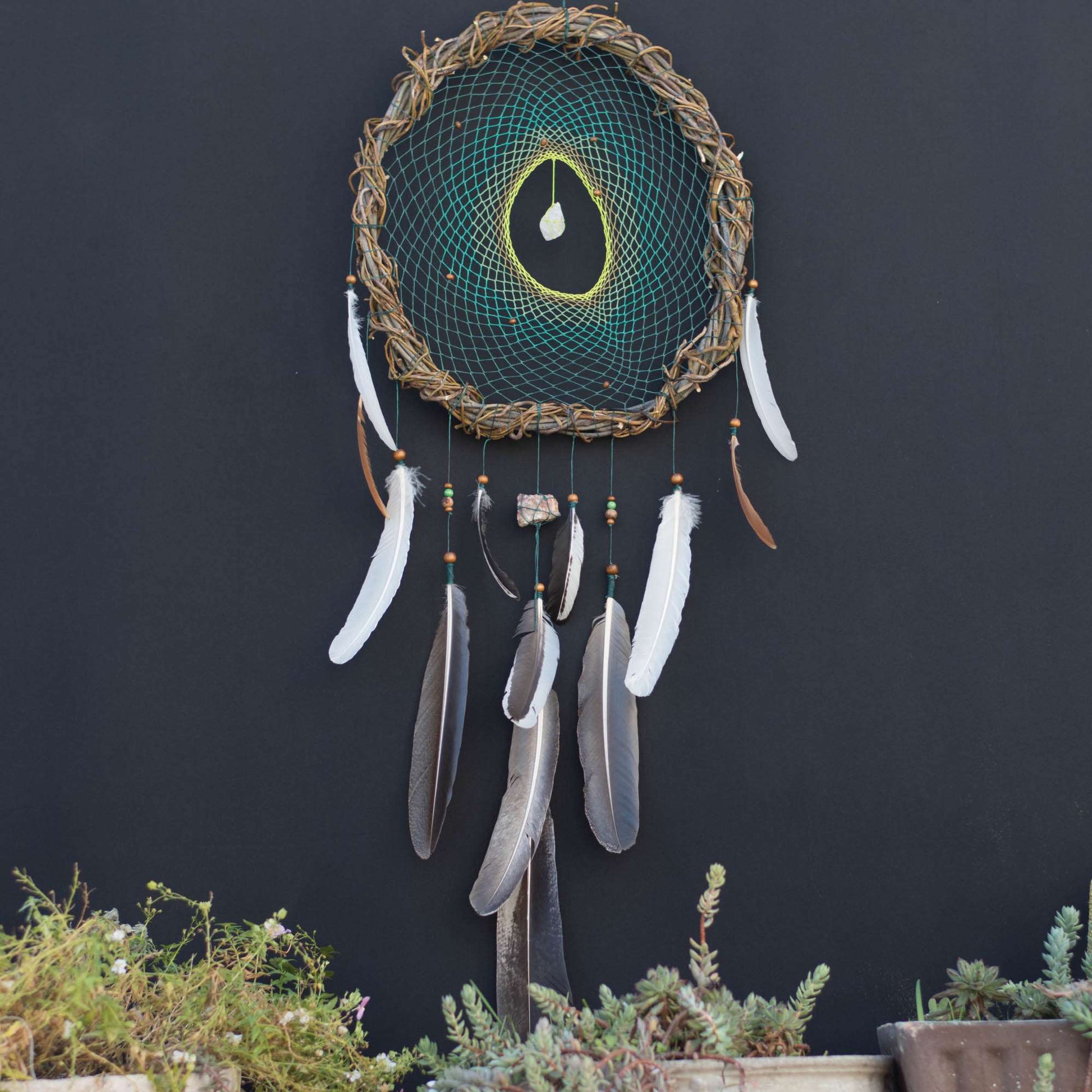 Shamanic Dreamcatcher: Native-Inspired Bedroom Remedy, Serene & Effective for Nightmares ArMoniZar