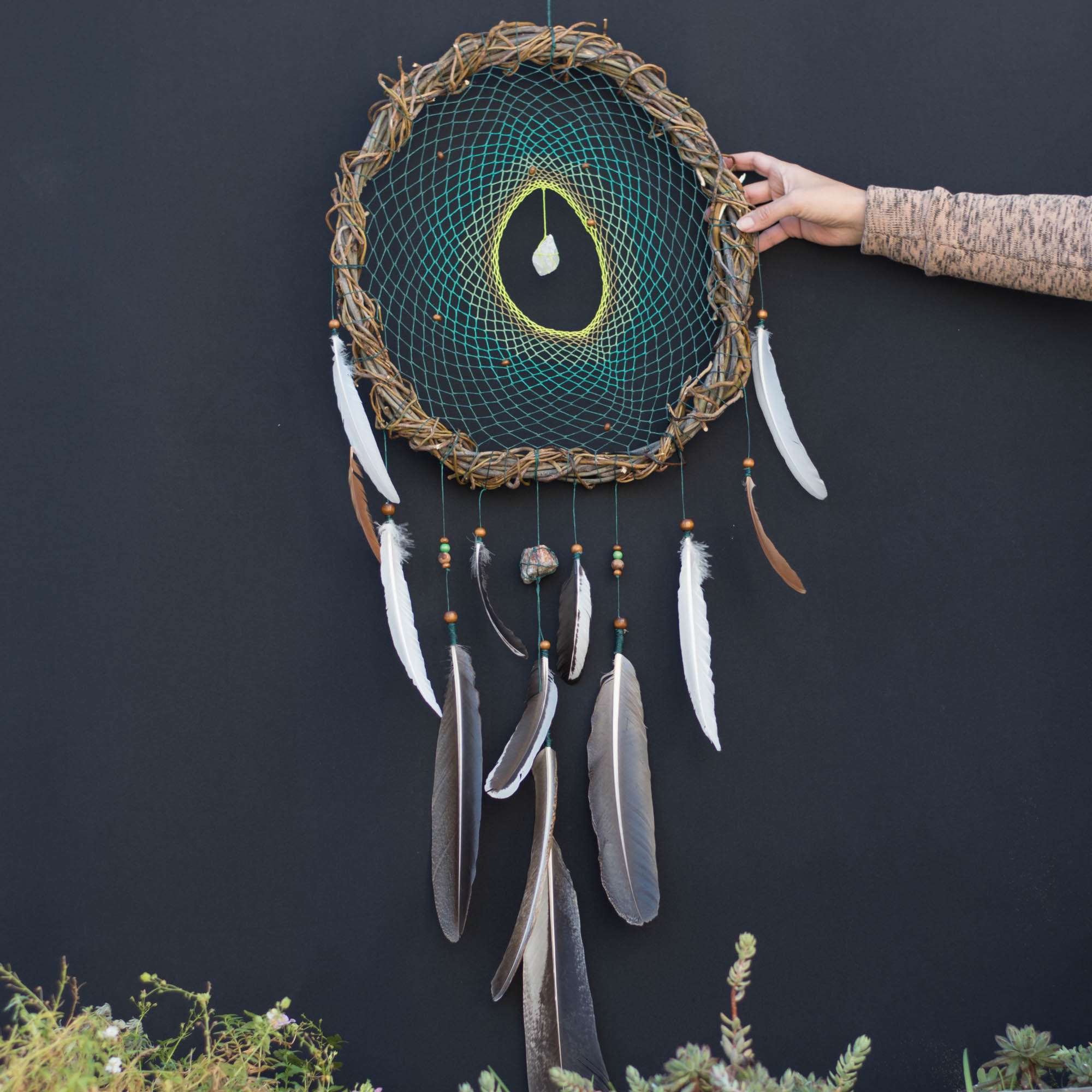 Shamanic Dreamcatcher: Native-Inspired Bedroom Remedy, Serene & Effective for Nightmares ArMoniZar