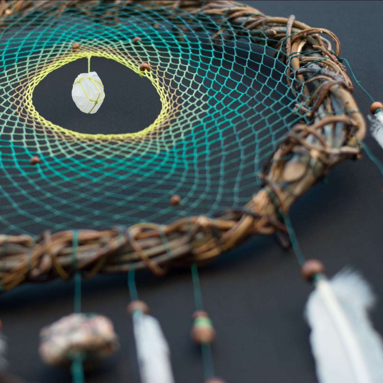 Shamanic Dreamcatcher: Native-Inspired Bedroom Remedy, Serene & Effective for Nightmares ArMoniZar