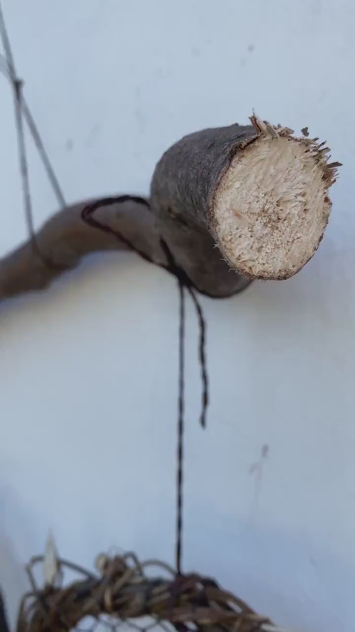 Branche de saule coupée naturelle pour décoration suspendue, 46 pouces (118 cm), prête à l'emploi - Similaire au bois flotté, parfaite pour les espaces bohèmes et rustiques