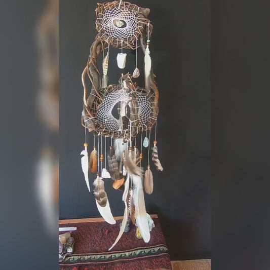 Dream catcher, dreamcatcher crystals wall decor Wood dream catchers Unique crystal mobile Dreamcatcher native inspired Earthy boho decor