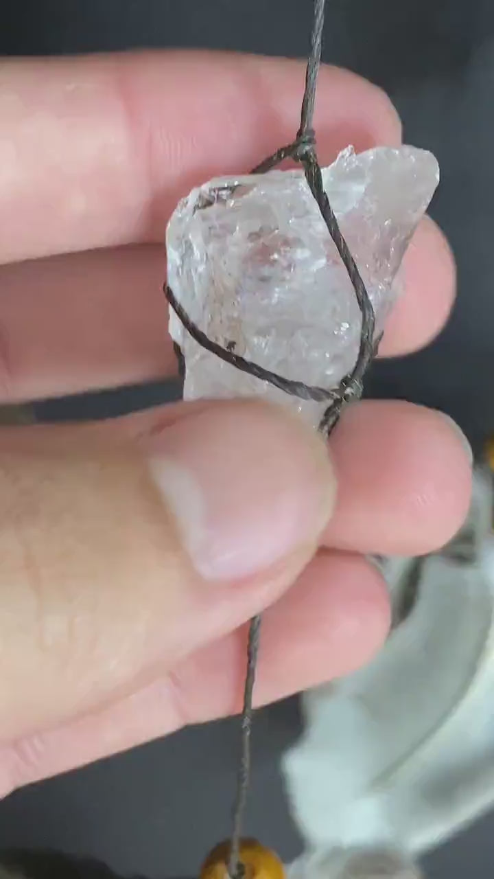 Attrape-rêves en cristal blanc, attrape-rêves spirituel, décoration murale en macramé chamanique, pierre puissante, bénédiction de la maison, attrape-cercle sacré